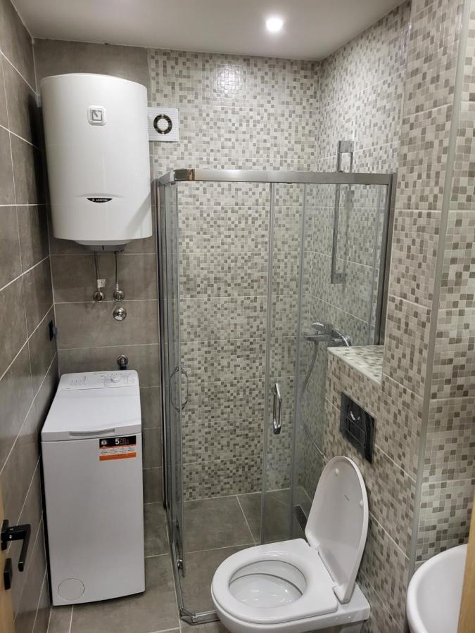 Lux Apartmani Bajova 采蒂涅 外观 照片